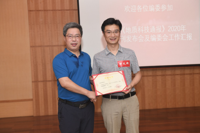 科技通报“微信泸州大贰辅助工具”其实真的有挂-第2张图片