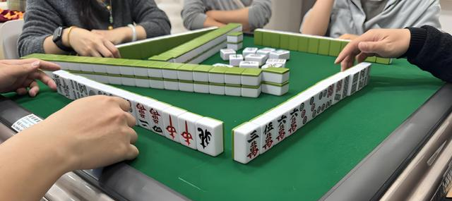带你了解“微信上的麻将有没有挂	”其实确实有挂-第1张图片