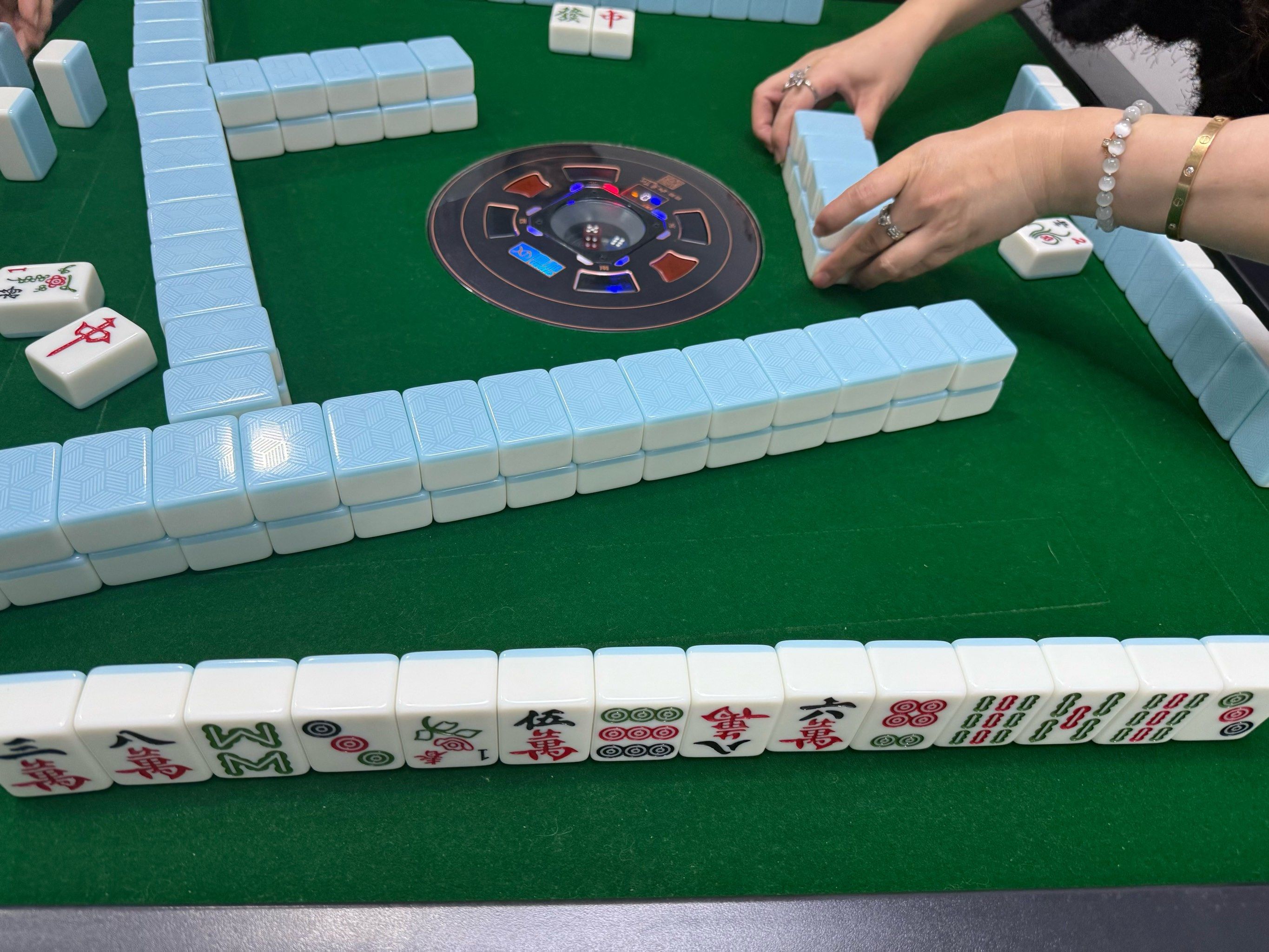 分享实测攻略“手机麻将挂100元一个	”了解开挂过程-第2张图片