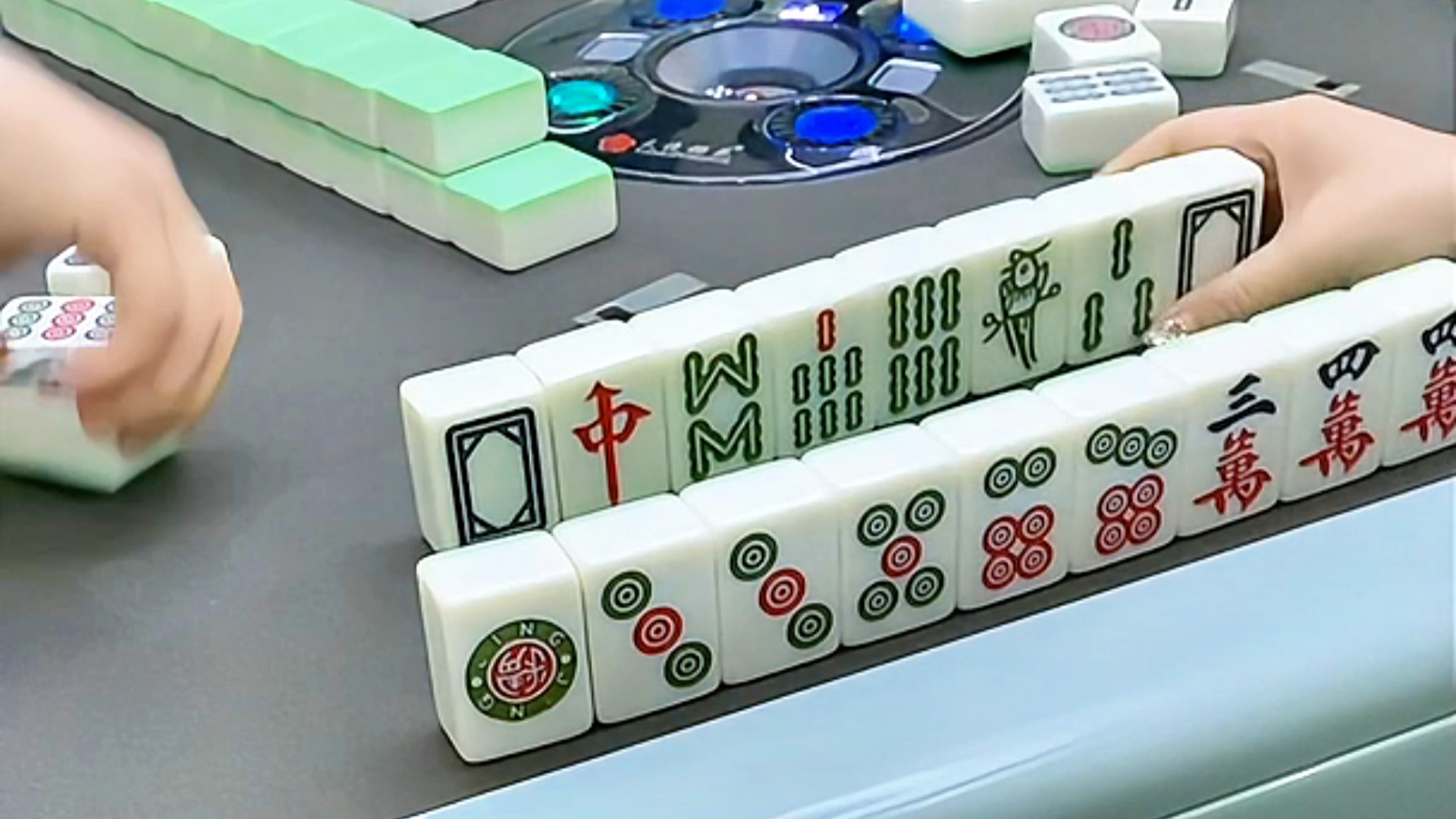 今日分享“牌友联盟有挂是真的吗	”分享装挂详细步骤-第2张图片